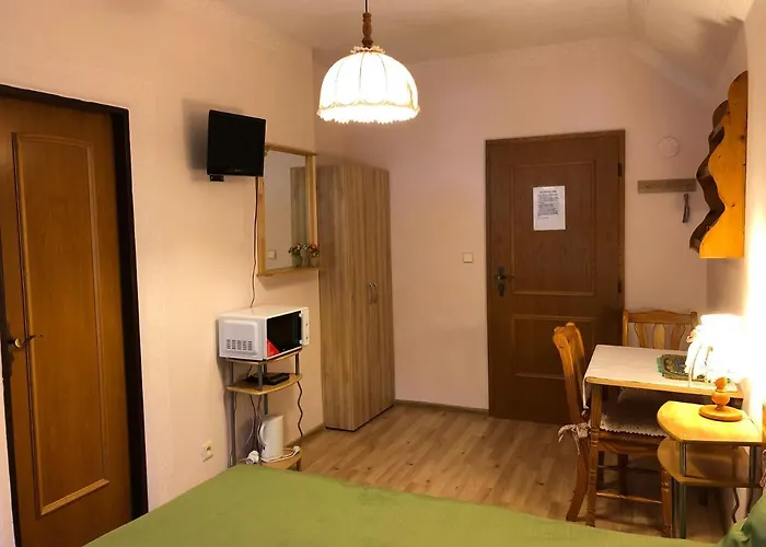 Roklan Vendégház 3*